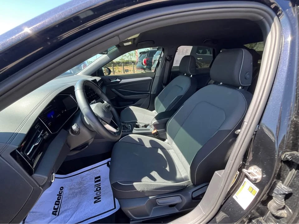 2025 Volkswagen A7 Jetta - Image 11 of 15