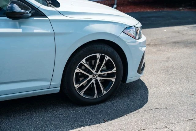2025 Volkswagen A7 Jetta - Image 17 of 21