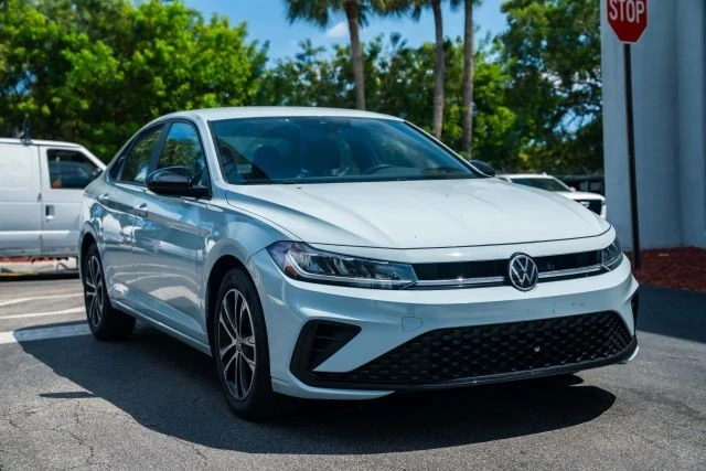 2025 Volkswagen A7 Jetta - Image 3 of 21