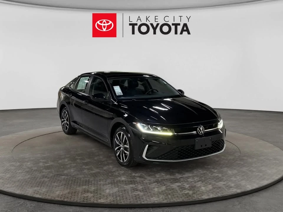 2025 Volkswagen A7 Jetta - Image 13 of 20