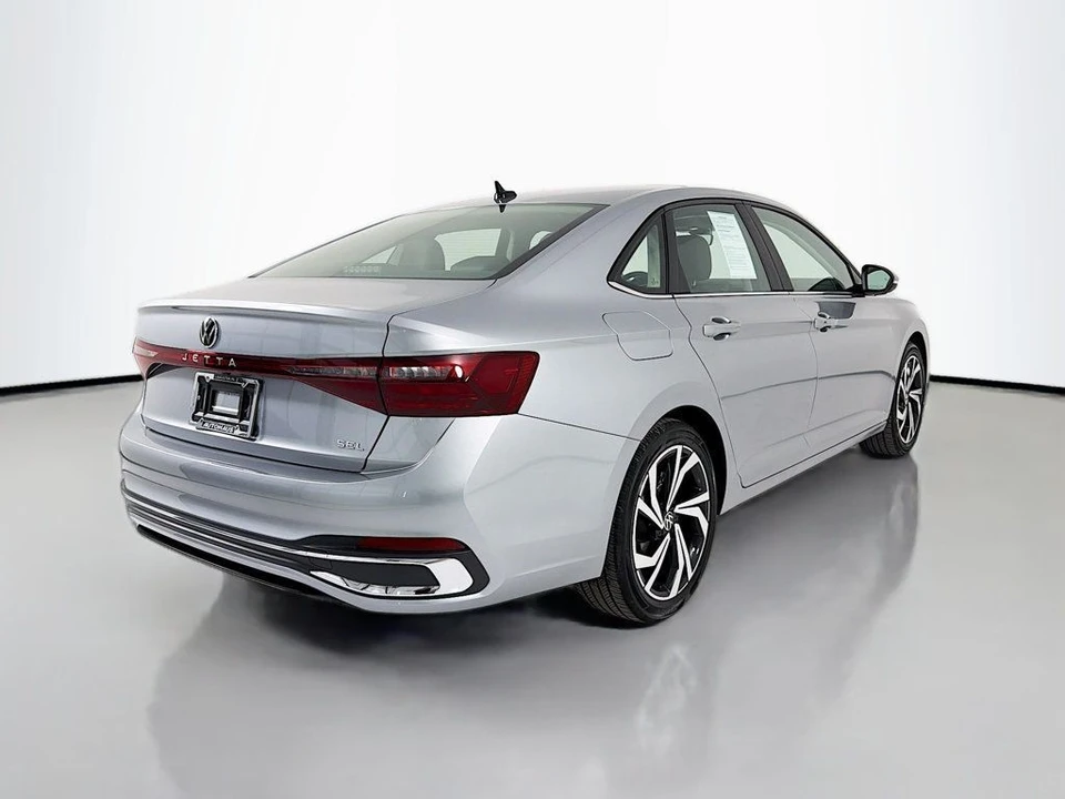 2025 Volkswagen A7 Jetta - Image 7 of 12