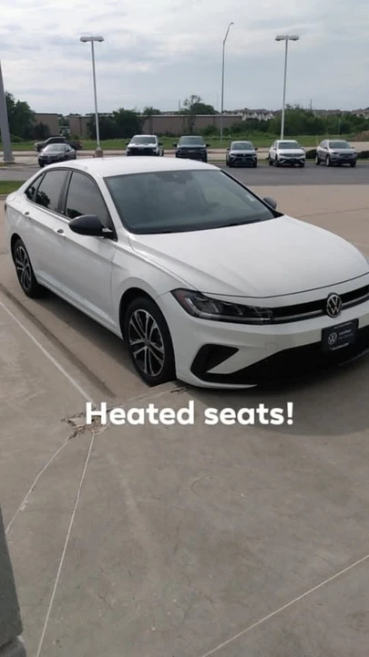 2025 Volkswagen A7 Jetta - Image 9 of 11