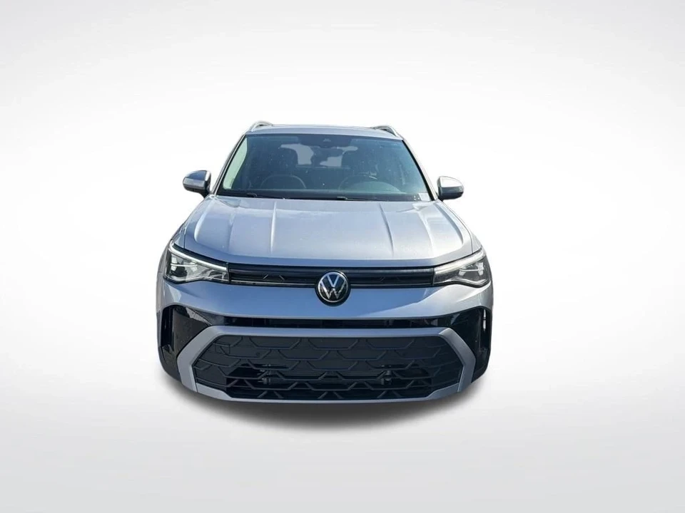 2025 Volkswagen Taos - Image 3 of 12