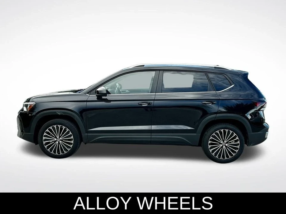 2025 Volkswagen Taos - Image 3 of 12