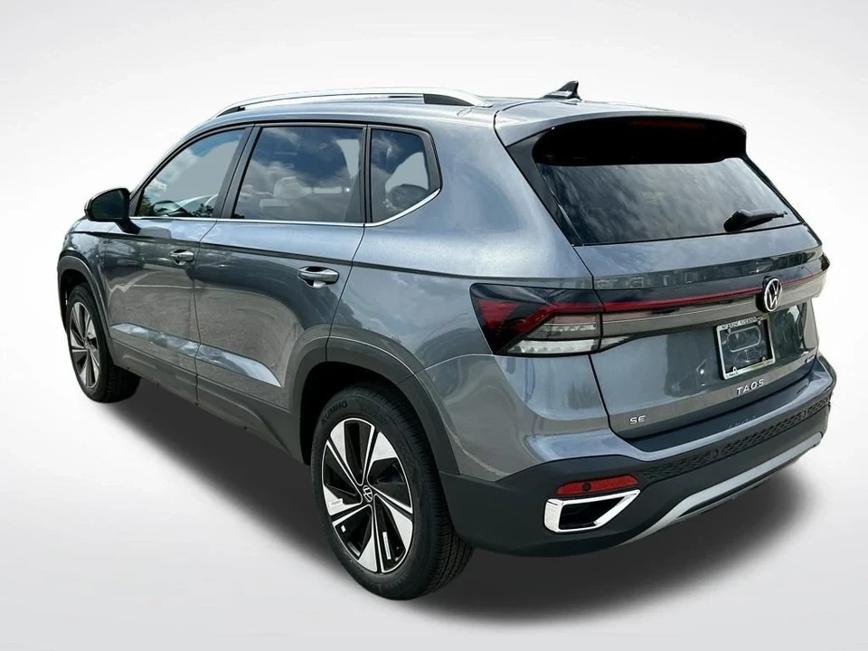 2025 Volkswagen Taos - Image 4 of 12