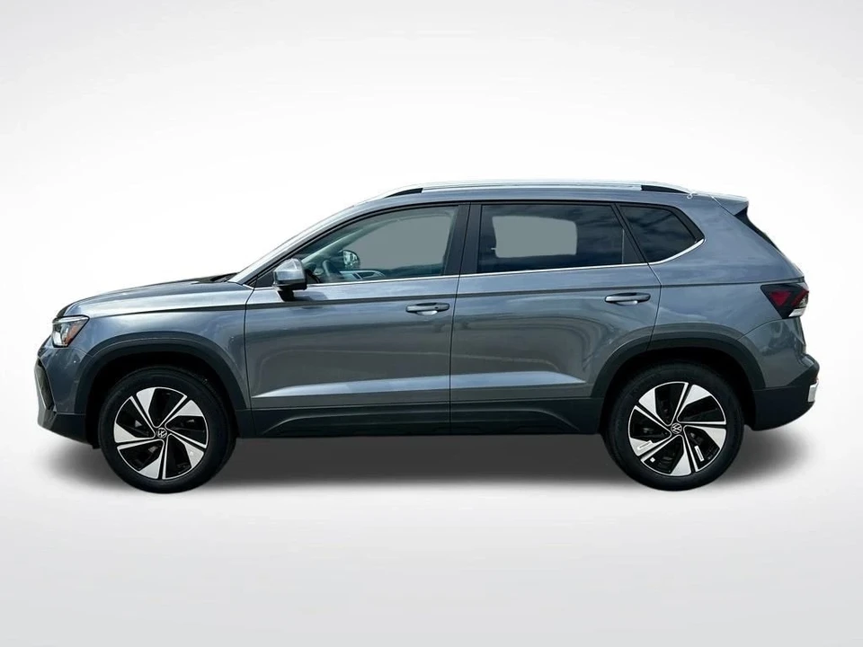 2025 Volkswagen Taos - Image 3 of 12