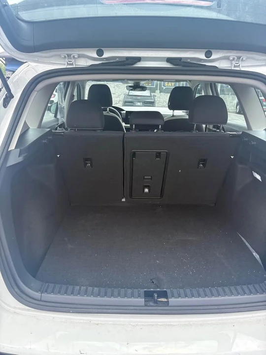 2025 Volkswagen Taos - Image 3 of 8