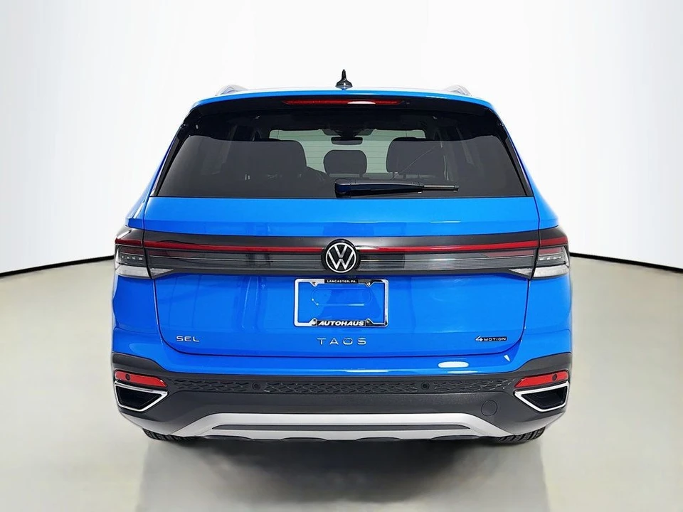 2025 Volkswagen Taos - Image 6 of 12