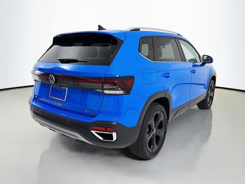 2025 Volkswagen Taos - Image 7 of 12