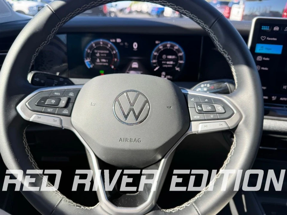 2025 Volkswagen Tiguan - Image 23 of 25