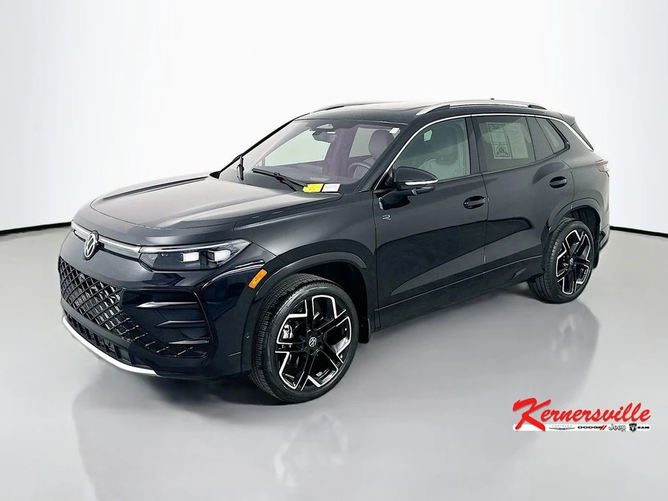 2025 Volkswagen Tiguan - Image 3 of 21
