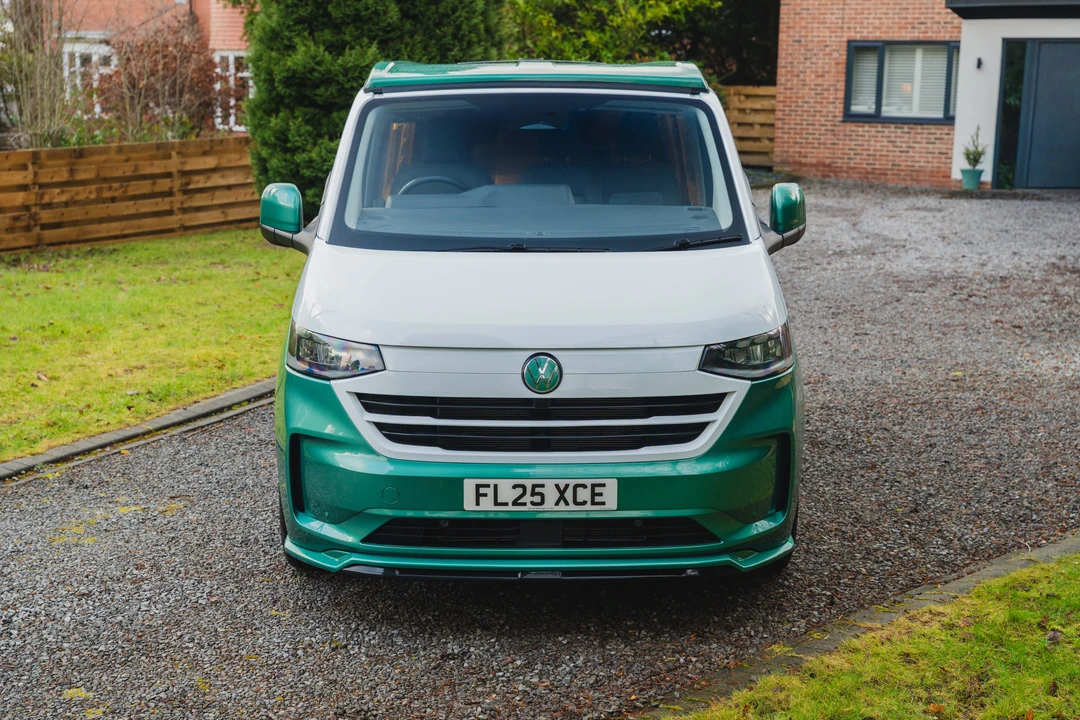 2025 Volkswagen EuroVan - Image 11 of 31