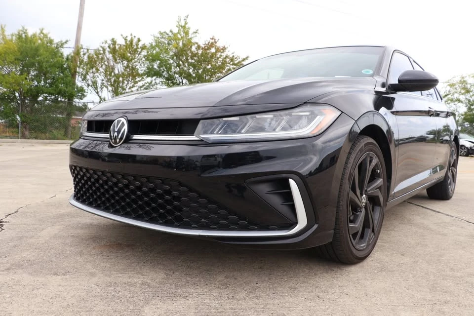 2025 Volkswagen A7 Jetta - Image 9 of 9