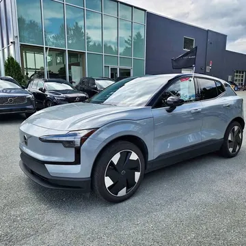 2025 Volvo EX30 Twin Motor Performance AWD+