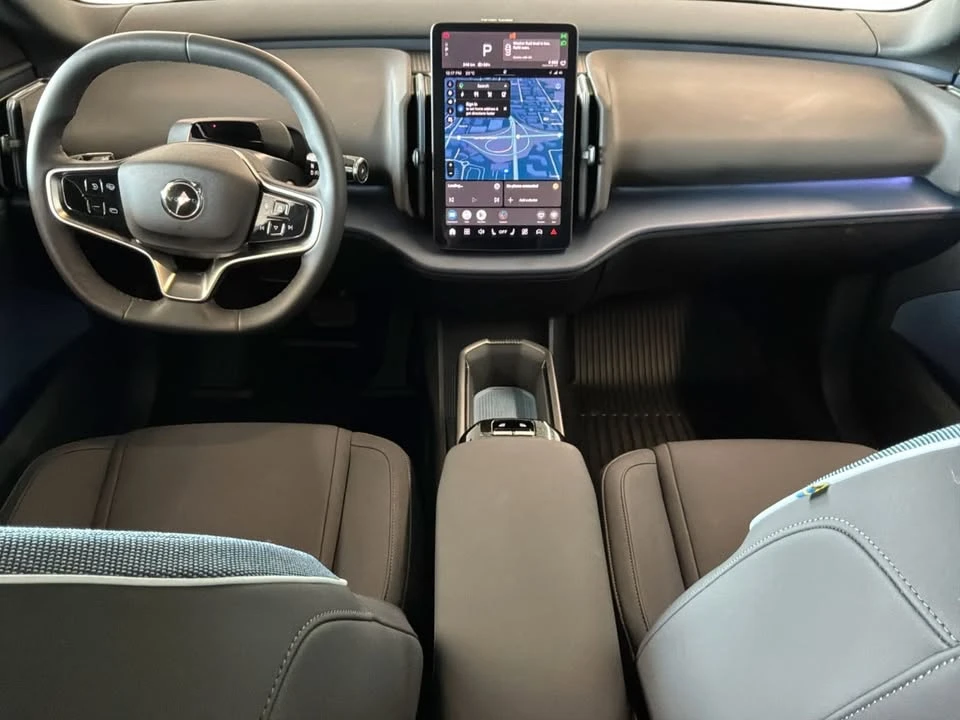 2025 Volvo - Image 17 of 20