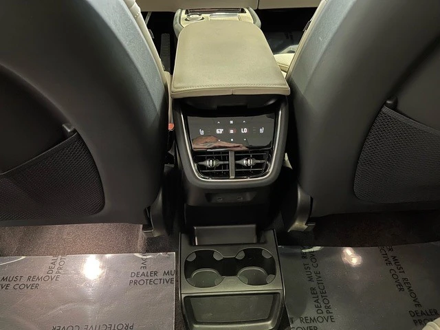 2025 Volvo XC90 - Image 29 of 31