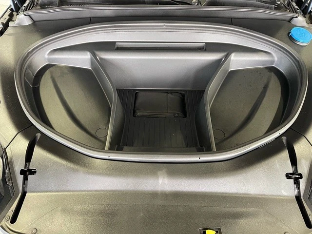 2025 Volvo XC90 - Image 18 of 31