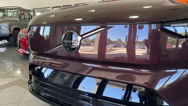 2025 Volvo XC90 2nd Gen - Image 11 of 31