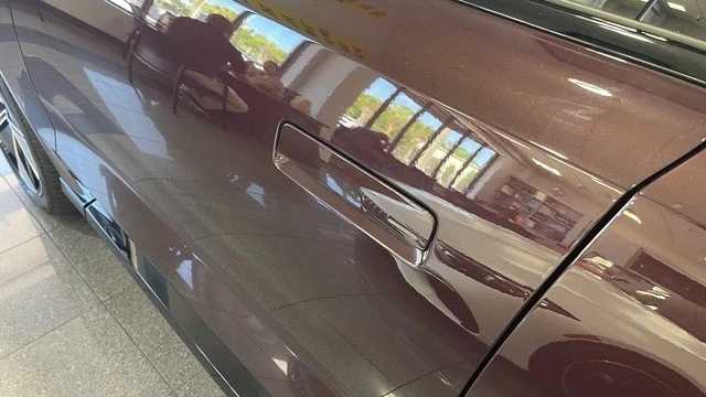 2025 Volvo XC90 2nd Gen - Image 13 of 31