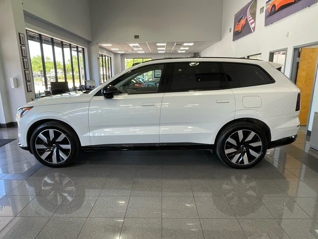 2025 Volvo - Image 2 of 31