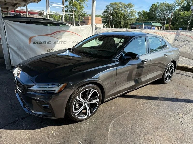 2025 Volvo S60 3rd Gen - Image 8 of 12