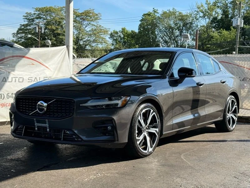 2025 Volvo S60 3rd Gen - Image 3 of 12