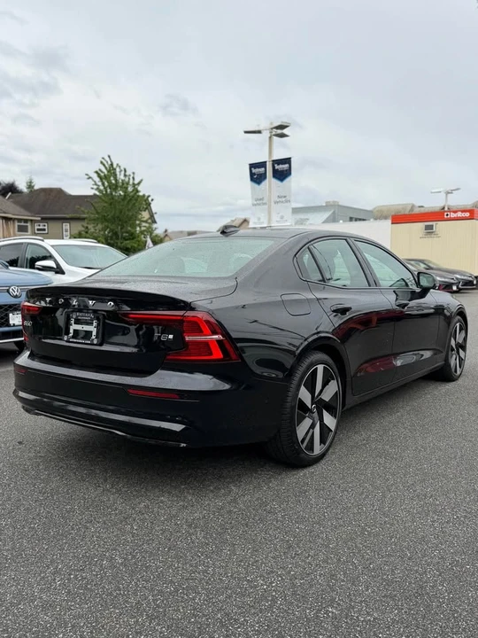 2025 Volvo S60 3rd Gen - Image 6 of 12