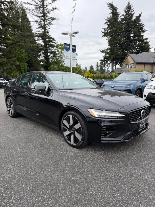 2025 Volvo S60 3rd Gen - Image 7 of 12