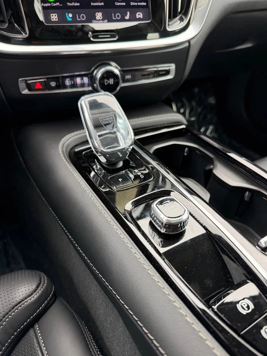 2025 Volvo S60 3rd Gen - Image 8 of 12