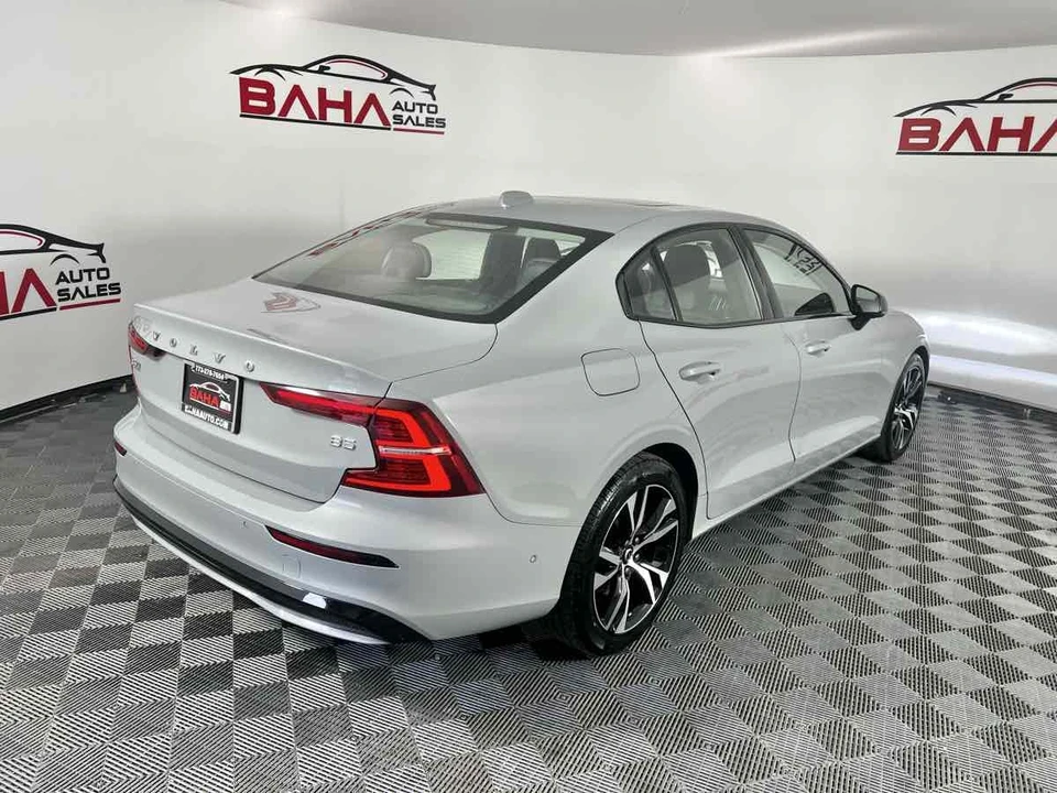 2025 Volvo S60 3rd Gen - Image 9 of 21