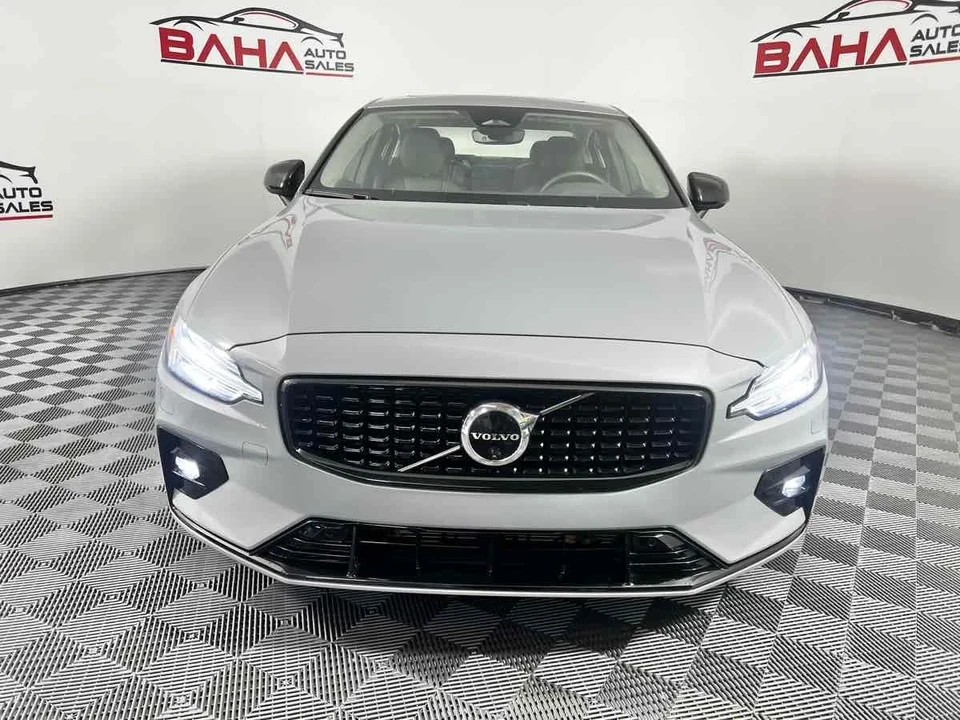 2025 Volvo S60 3rd Gen - Image 14 of 21