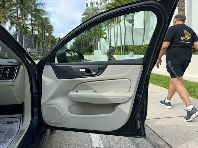 2025 Volvo V60 2nd Gen - Image 8 of 12