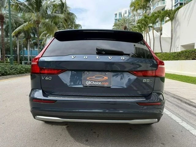 2025 Volvo V60 2nd Gen - Image 6 of 12