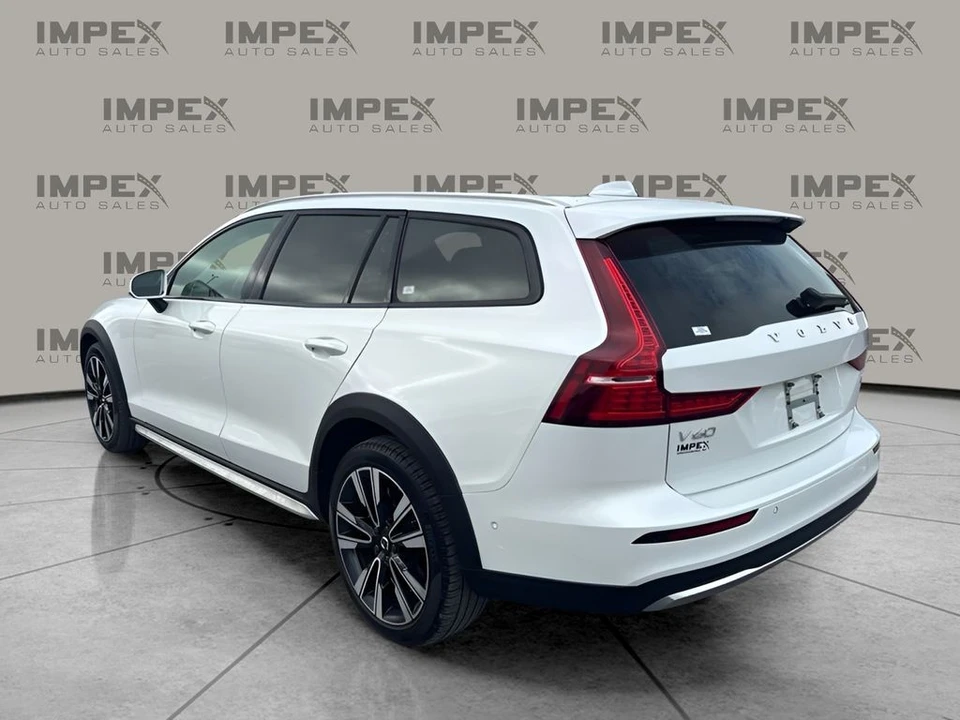 2025 Volvo V60 2nd Gen - Image 3 of 31