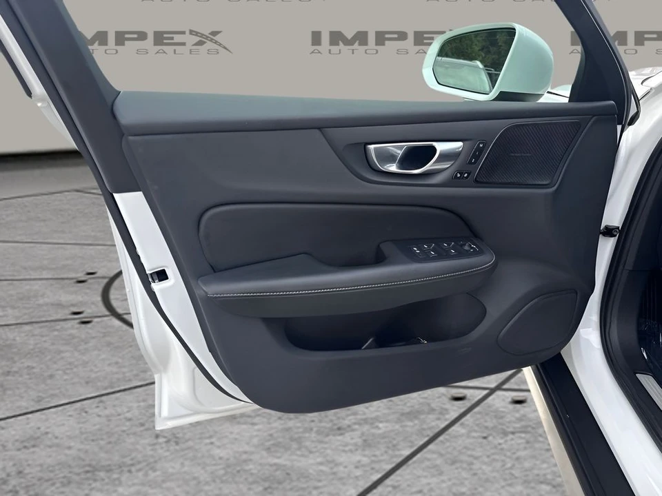 2025 Volvo V60 2nd Gen - Image 24 of 31