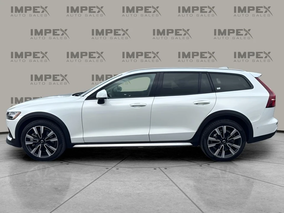 2025 Volvo V60 2nd Gen - Image 2 of 31