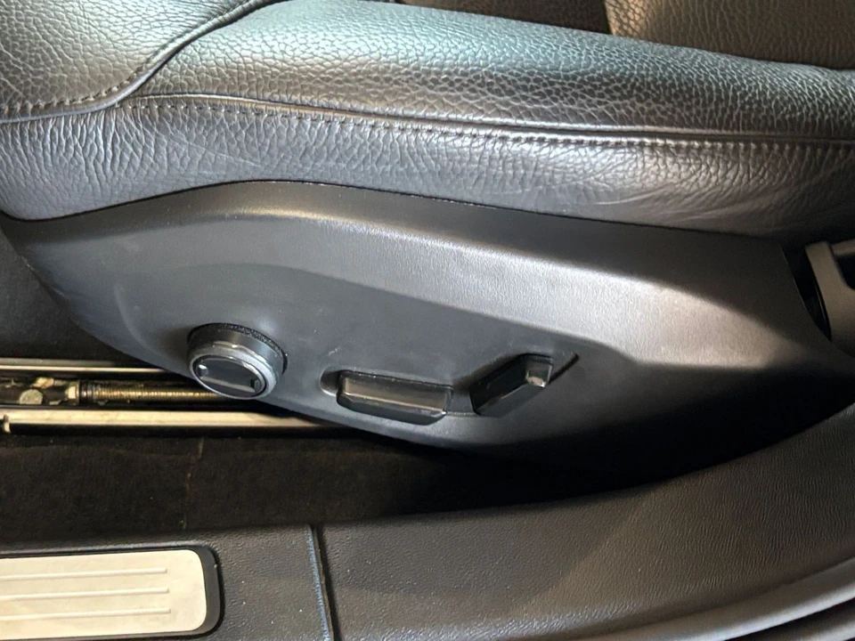 2025 Volvo V60 2nd Gen - Image 24 of 31
