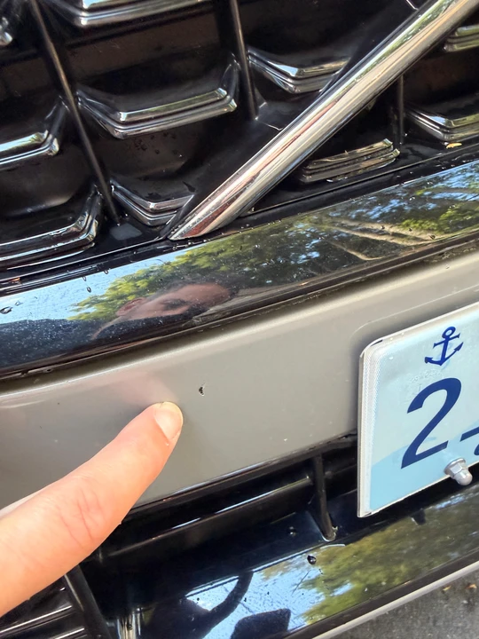 2025 Volvo V60 2nd Gen - Image 13 of 31