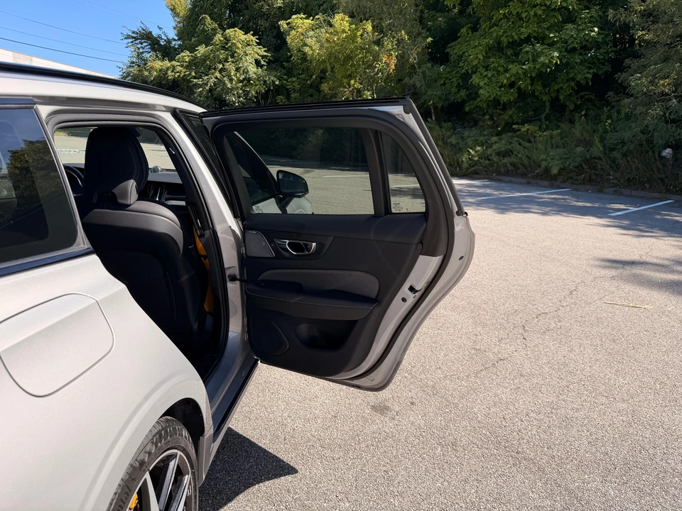 2025 Volvo V60 2nd Gen - Image 31 of 31