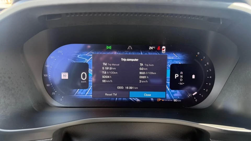 2025 Volvo XC40 - Image 7 of 10