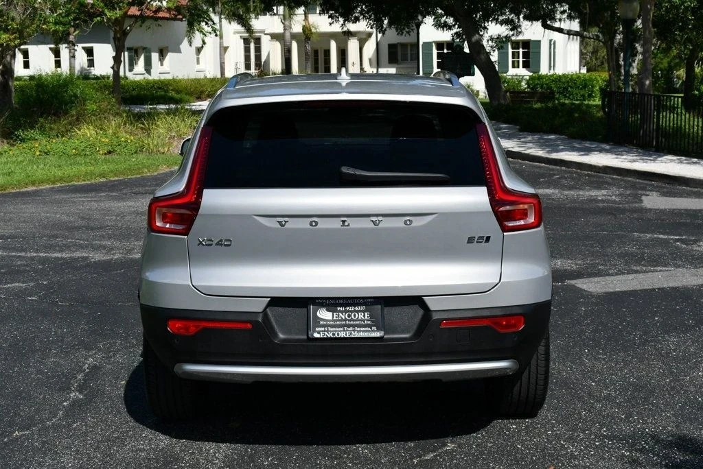 2025 Volvo XC40 - Image 5 of 12