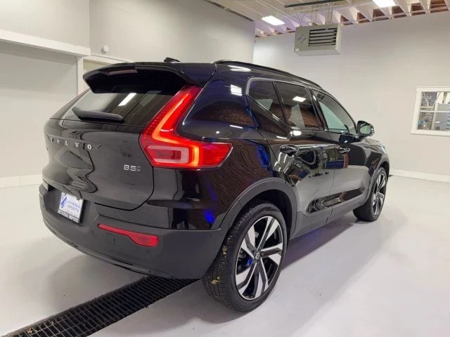2025 Volvo XC40 - Image 5 of 21