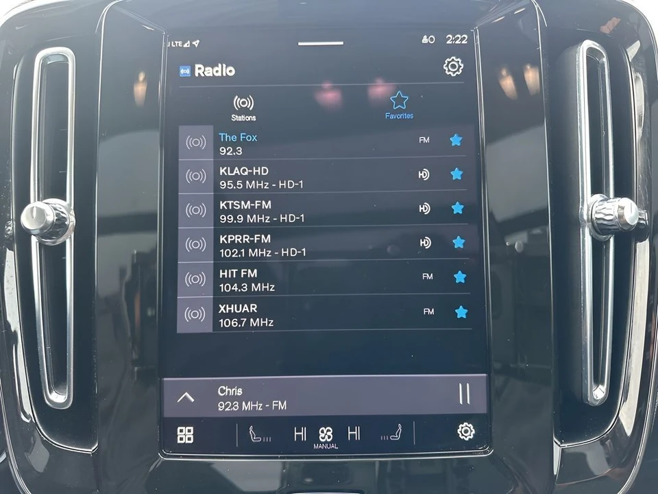 2025 Volvo XC40 - Image 19 of 21