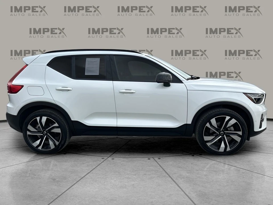 2025 Volvo XC40 - Image 6 of 21