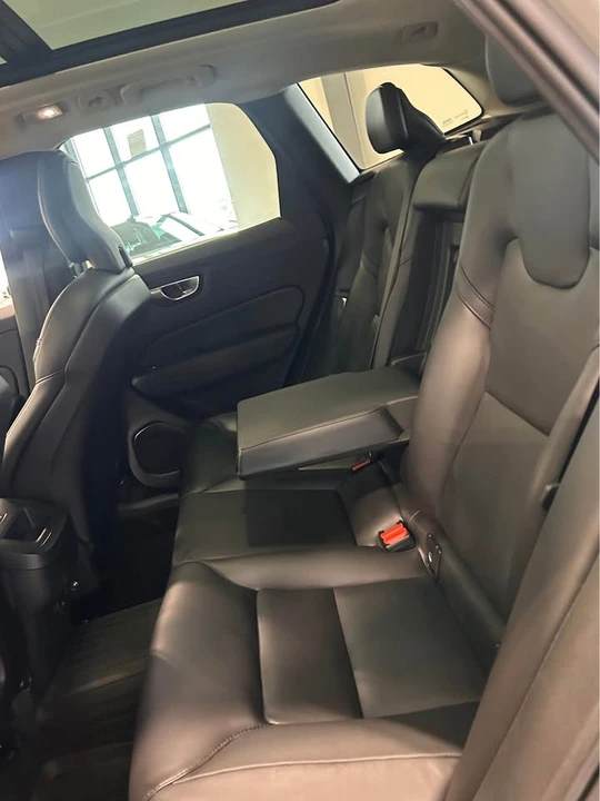 2025 Volvo XC60 2nd Gen - Image 9 of 17