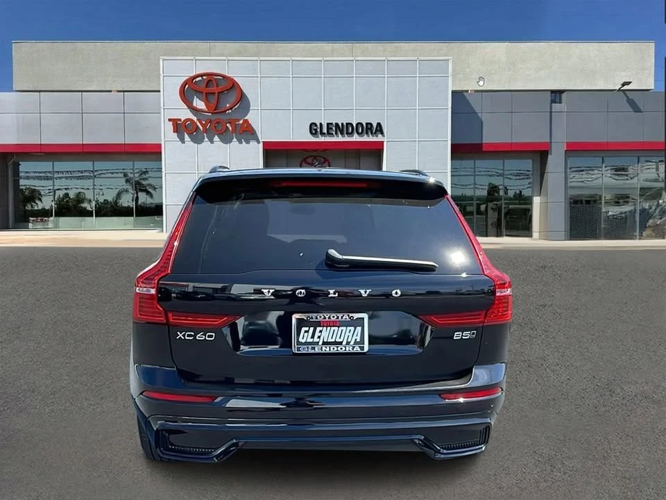 2025 Volvo XC60 2nd Gen - Image 4 of 20