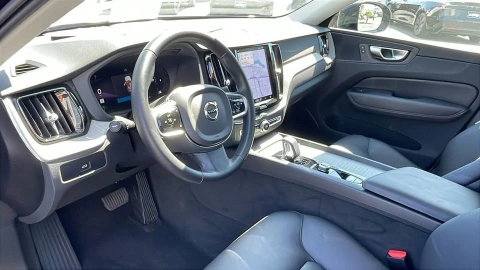 2025 Volvo XC60 2nd Gen - Image 10 of 20
