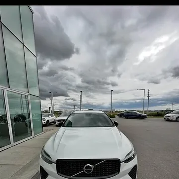 2025 Volvo XC60 B5 Ultra AWD