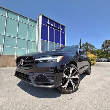 2025 Volvo XC60 T8 Recharge AWD Ultra Dark Theme
