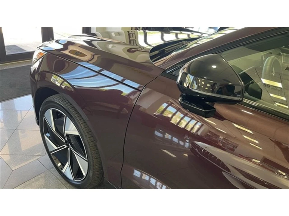 2025 Volvo XC90 2nd Gen - Image 12 of 31